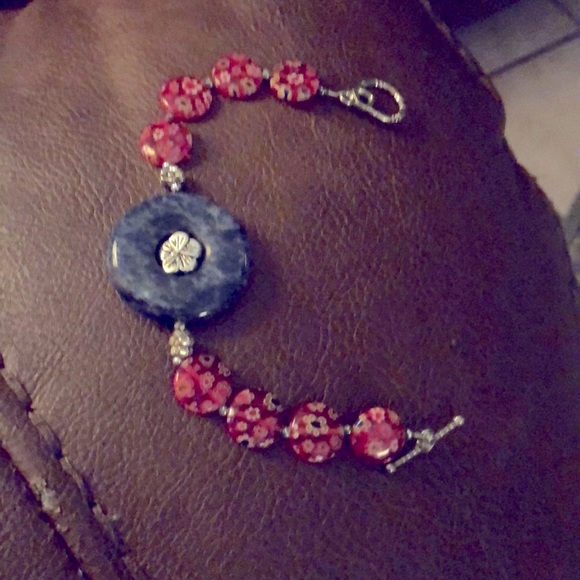 Stone and glass bead bracelet - Picture 1 of 1